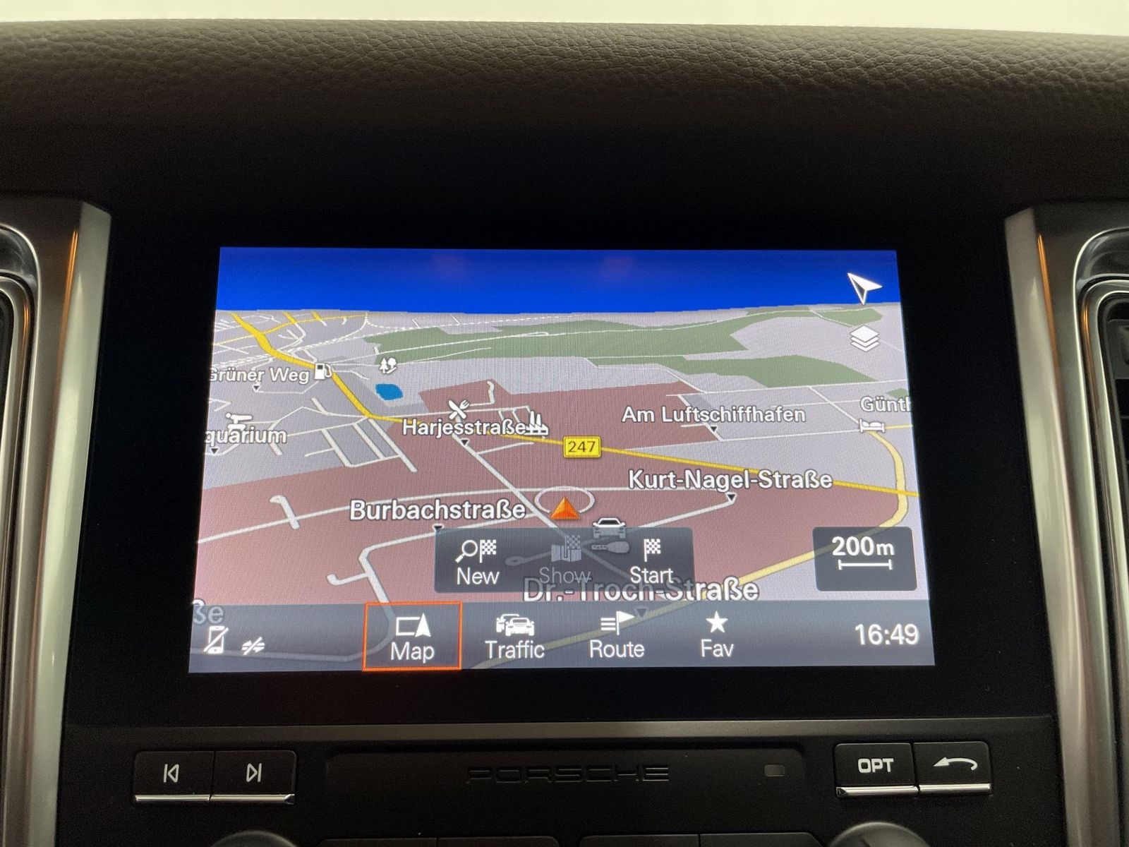 Porsche Macan PDK DAB LED AHK el. Sitze Klima PDC foto 17