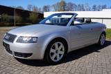 Audi S4  Cabrio 4.2 V8 quattro Automatik-Leder-Bose - Audi S4: Cabrio