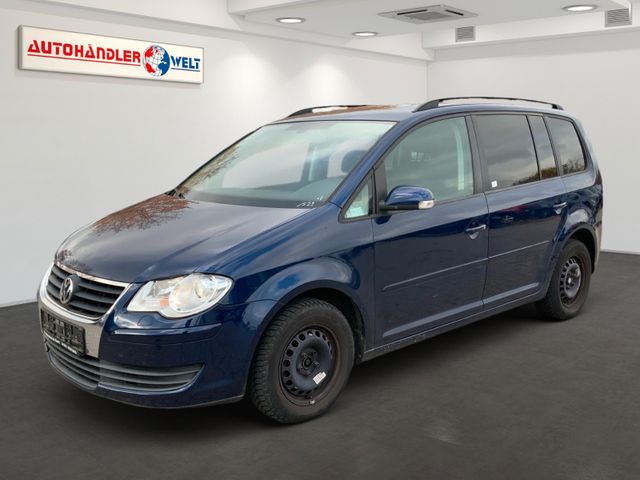 Volkswagen Touran 1.6 United 7-Sitzer AAC SHZ PDC Tempomat