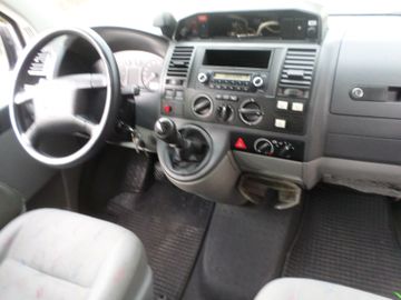 Volkswagen T5 Transporter - 10
