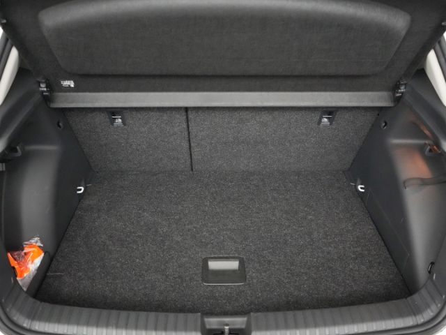 Fabia SELECTION TSI DSG+LED LICHT+NAVI+RÜCKCFAHR