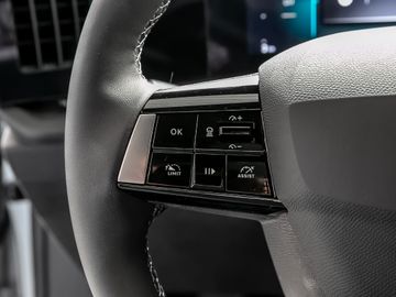 Opel Astra L Electric GS HUD Navi Digitales Cockpit