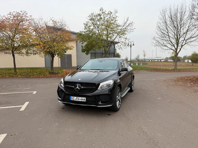 Mercedes-Benz GLE 500 Coupé V8