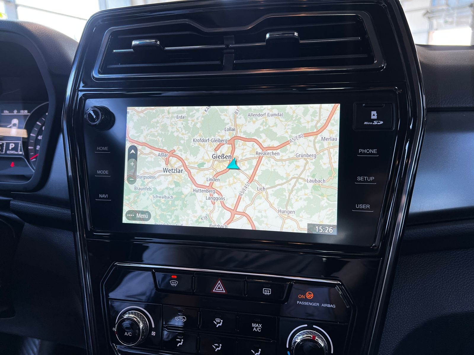 Fahrzeugabbildung Ssangyong Tivoli Grand Fizz 4x2 AHK RFK LED NAV