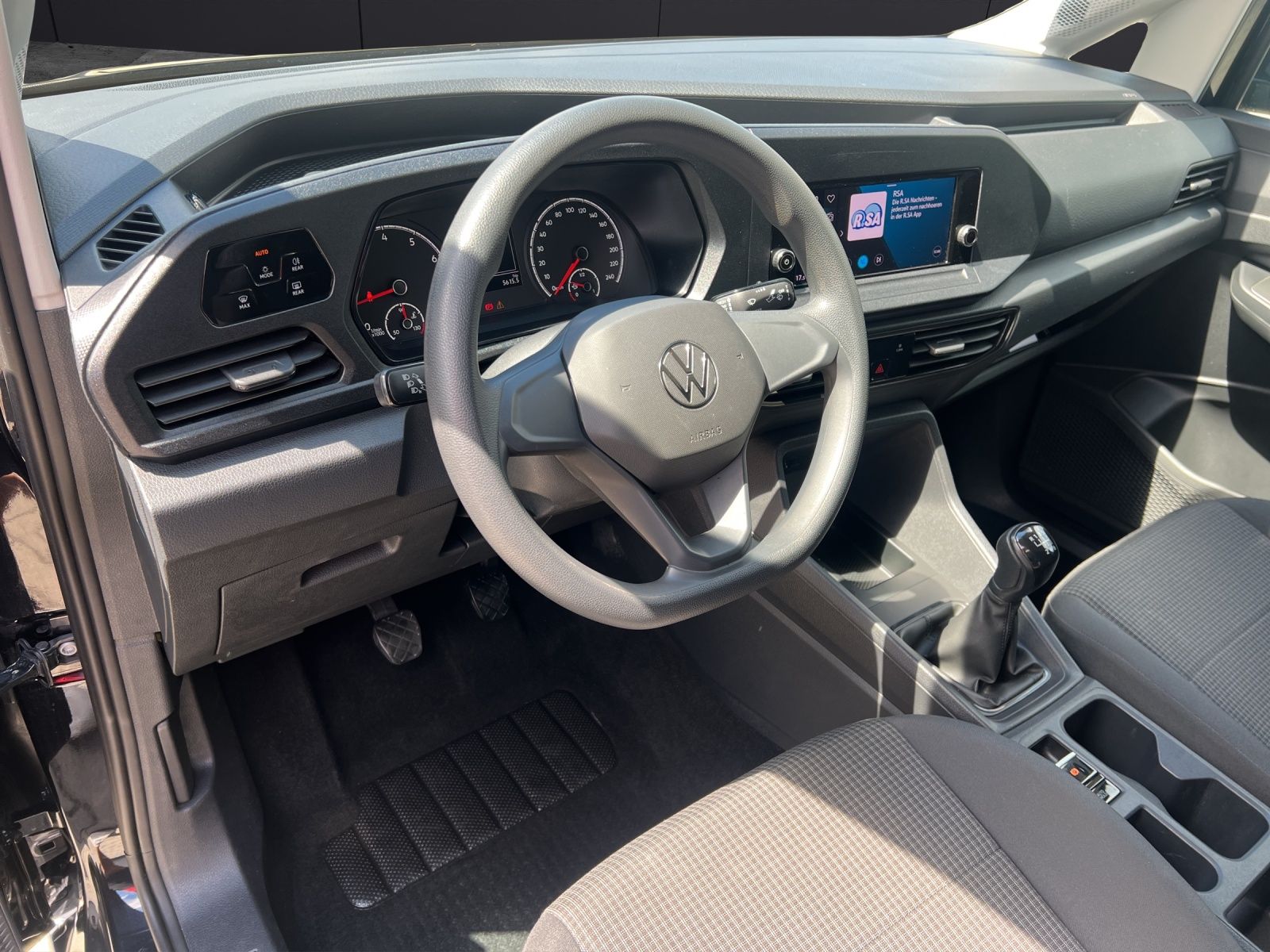 Fahrzeugabbildung Volkswagen Caddy TSI Kasten EcoProfi Klima DAB PDC