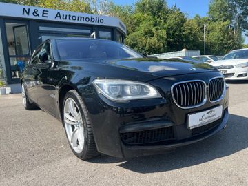 BMW 750 - 1