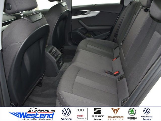 Fahrzeugabbildung Audi A4 Avant S line 35 TFSI 110kW S tr. Pano Navi LE