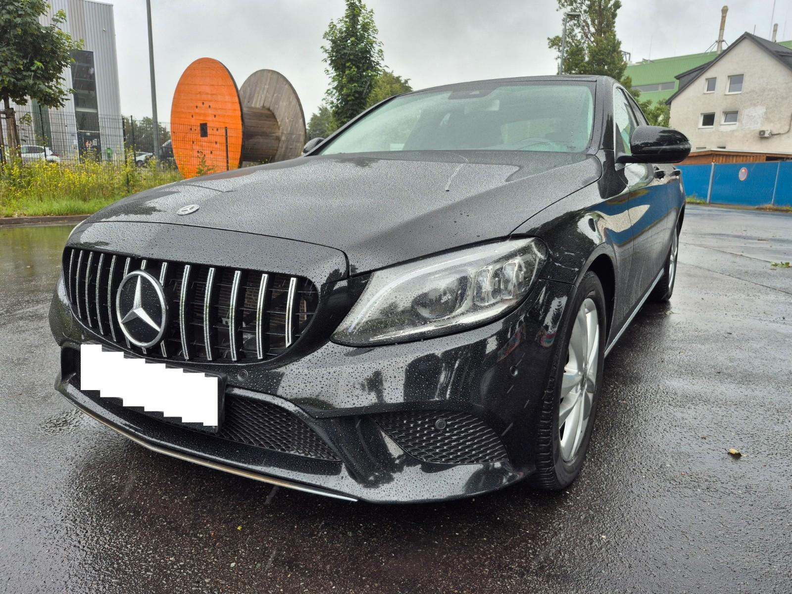 Mercedes-Benz C 300 Limousine 2.0 190 KW