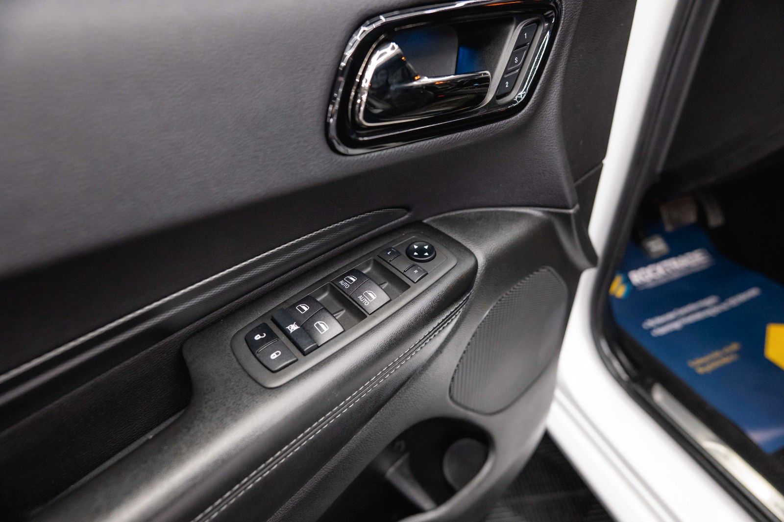 Fahrzeugabbildung Dodge Durango 3.6 V6 GT 4x4 SRT Night-Paket Modell 22