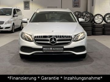 Mercedes E 220 - 2