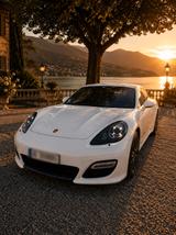 Porsche Panamera GTS 1. Hand Vollausstattung 41Kilometer - Porsche: Gt4