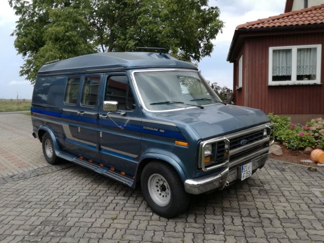 Ford Econoline E 150