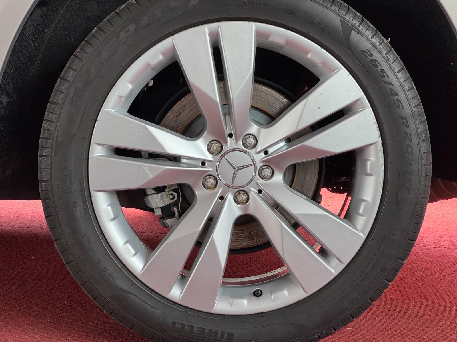 Mercedes-Benz ML320CDI Mopf 4Matic AHK Kamera Airmatic Sportp