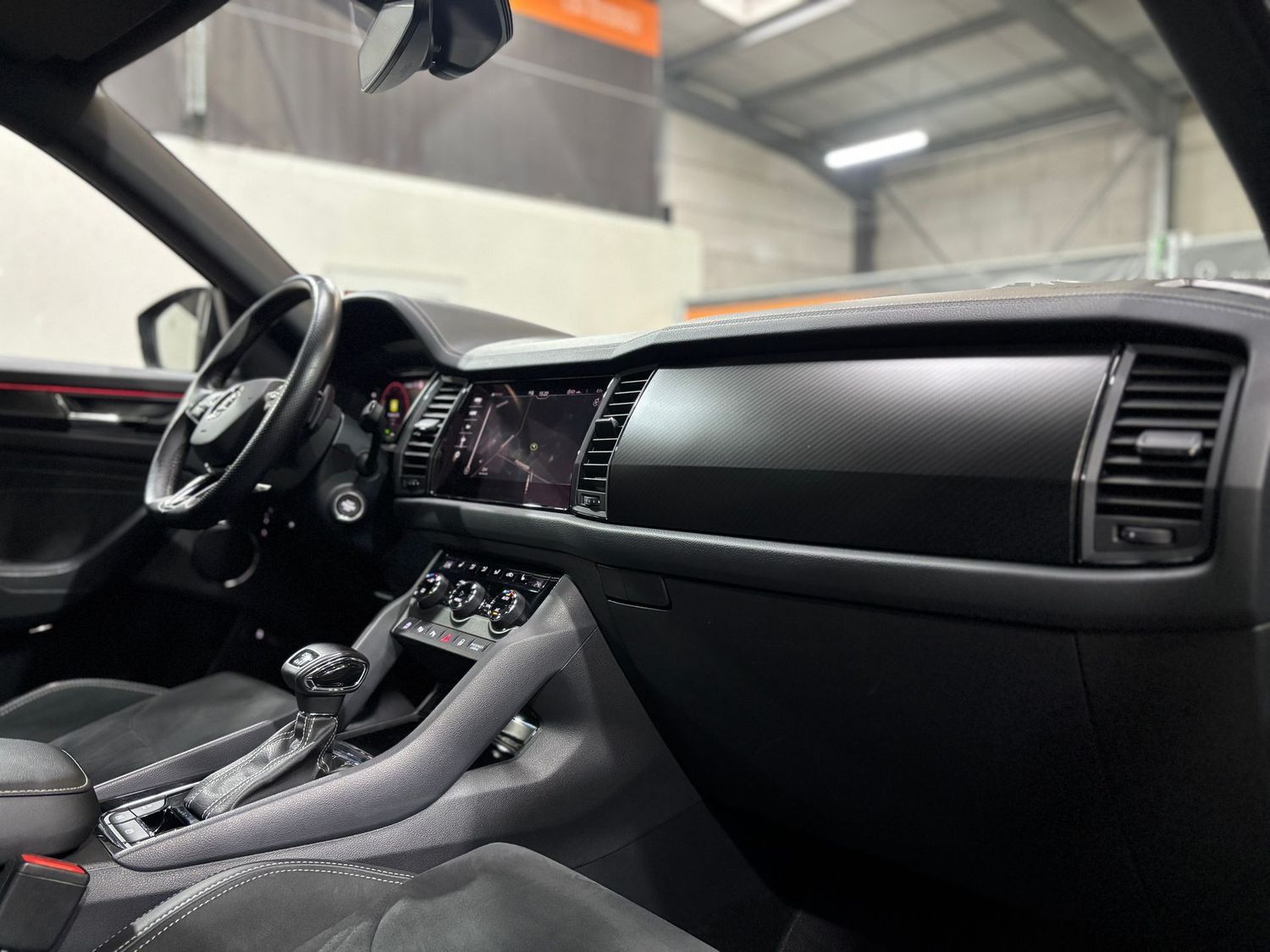 Fahrzeugabbildung SKODA Kodiaq Sportline 4x4#Matrix#Virtual#ACC#Pano#AHK