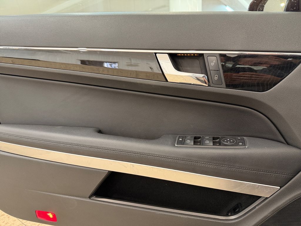 Mercedes-Benz E 220 - Bild 19