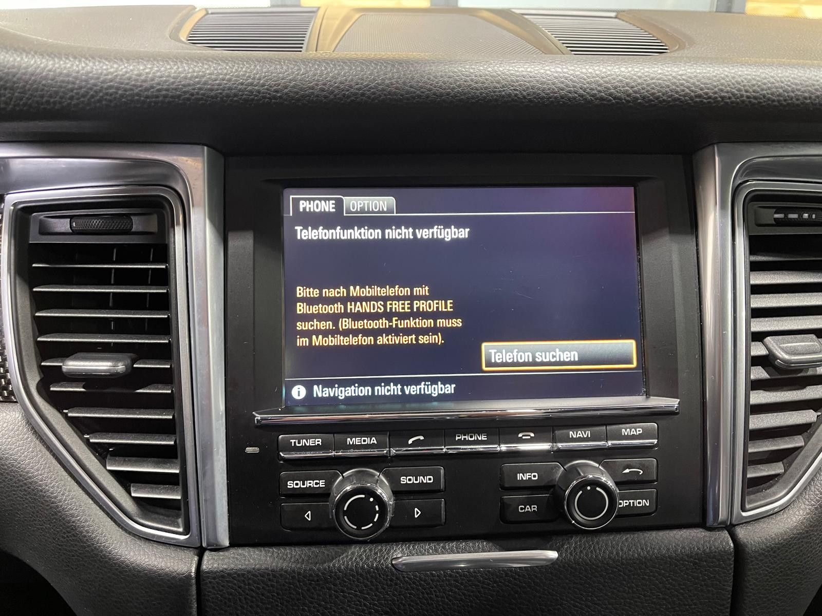 Fahrzeugabbildung Porsche Macan S /SPORT-DESIGN/PANO/CARBON/360°/LED/BOSE/