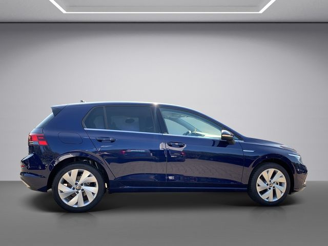 Golf VIII 1.5 eTSI Style PDC SHZ NAVI LED ACC