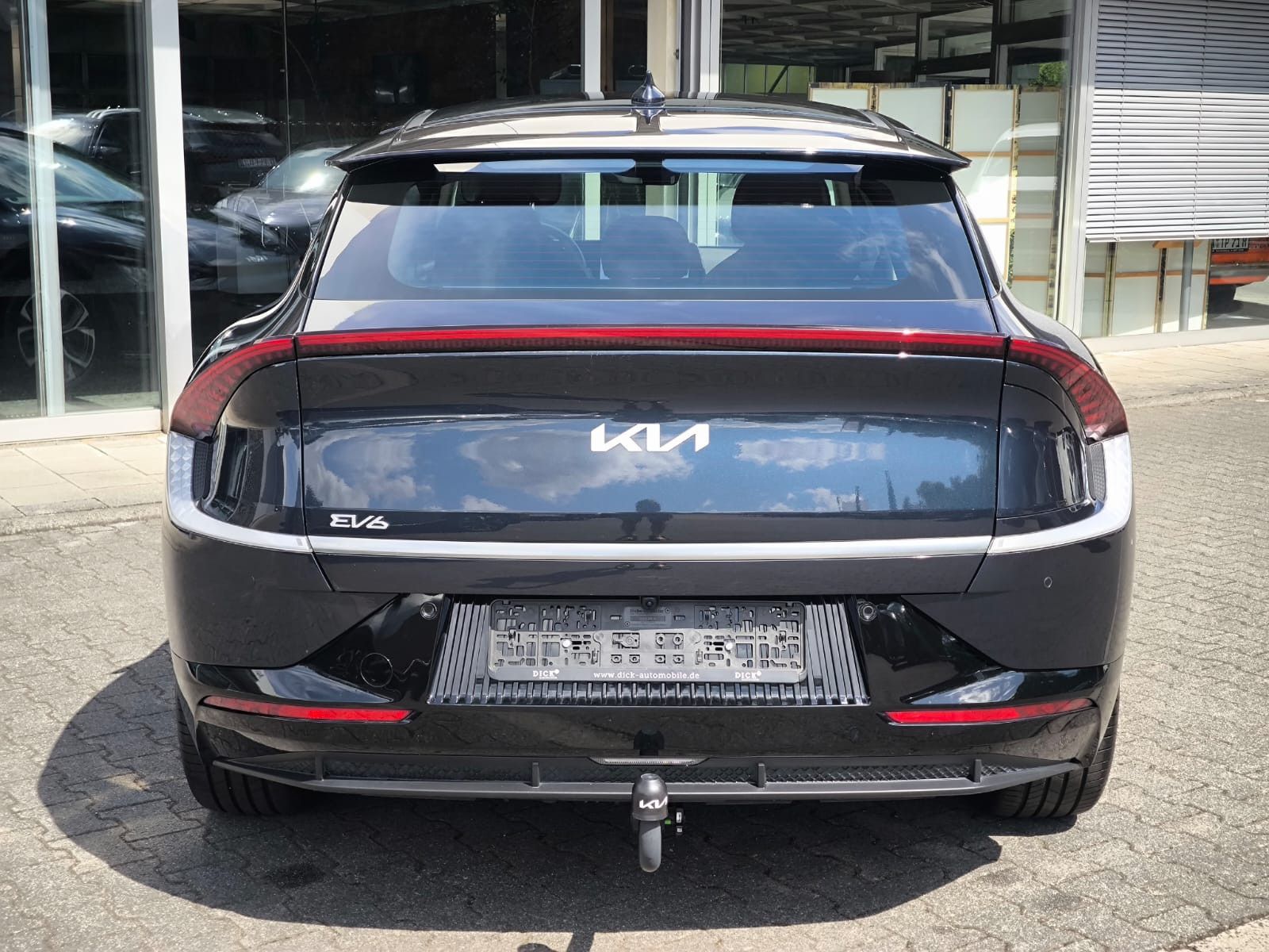 Fahrzeugabbildung Kia EV6 2WD NAVI+LED+SHZ+KAMERA+DAB+ACC+19"
