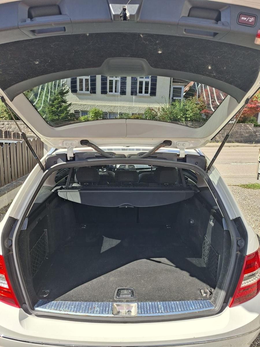 Mercedes-Benz C180 2012 — photo 6