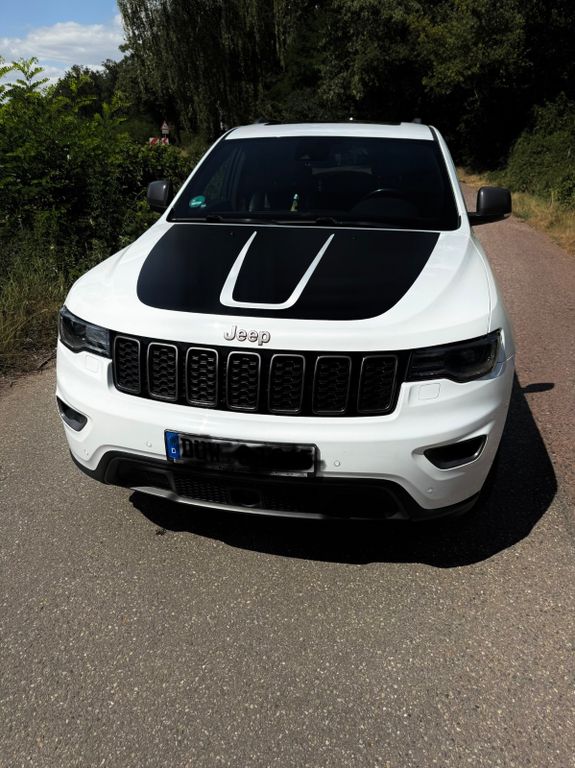 Image of Jeep Grand Cherokee