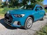 Audi A1 30 TFSI S tronic citycarver *LED*