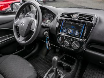 Mitsubishi Space Star 1.2 Spirit Liegesitz-Funktion Klima