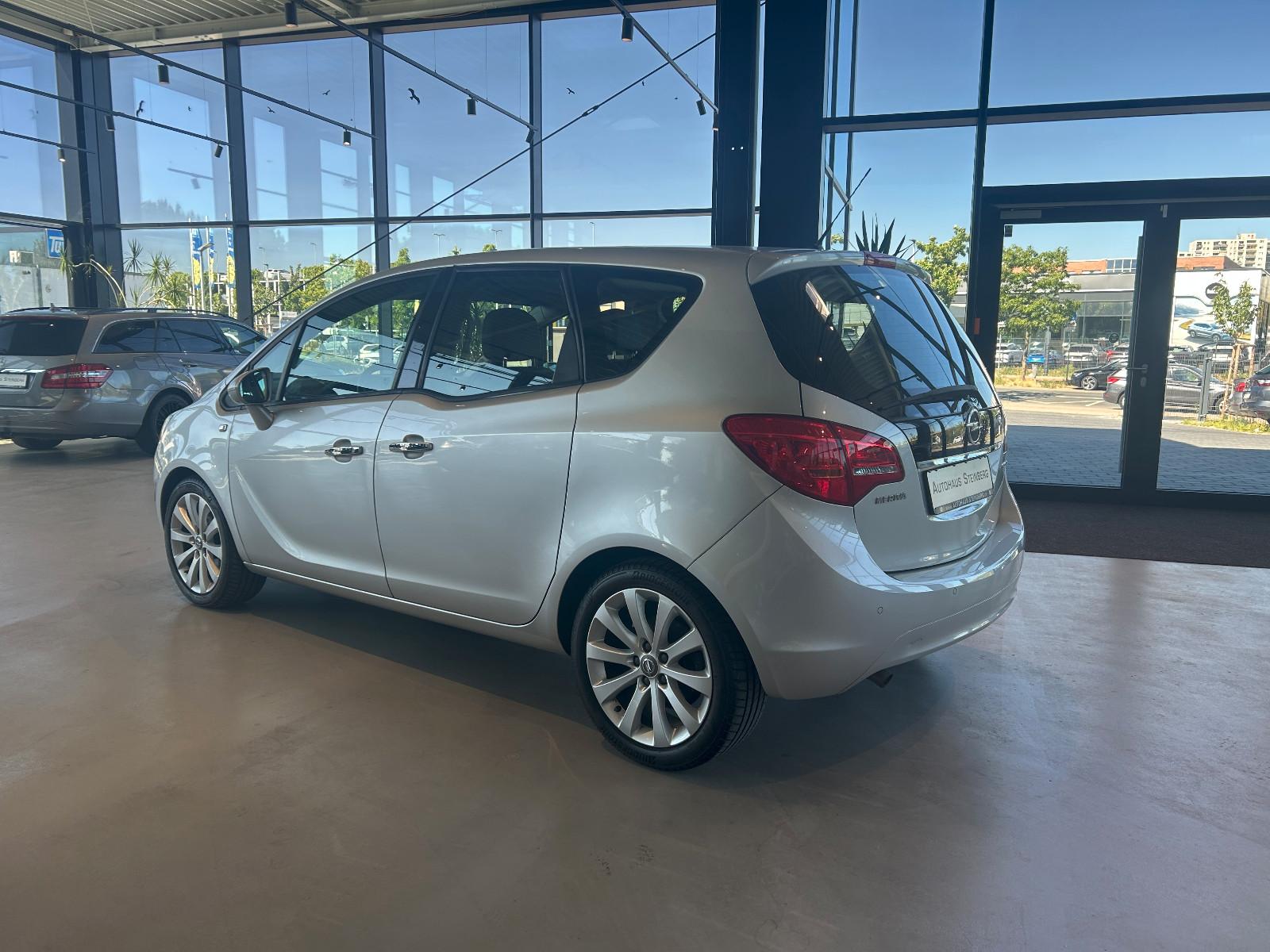 Opel Meriva B Innovation SITZHEIZUNG+TEMPOAT+PDC