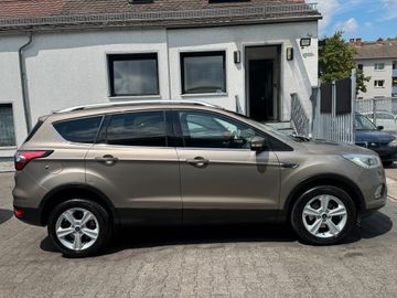 Ford Kuga - 3