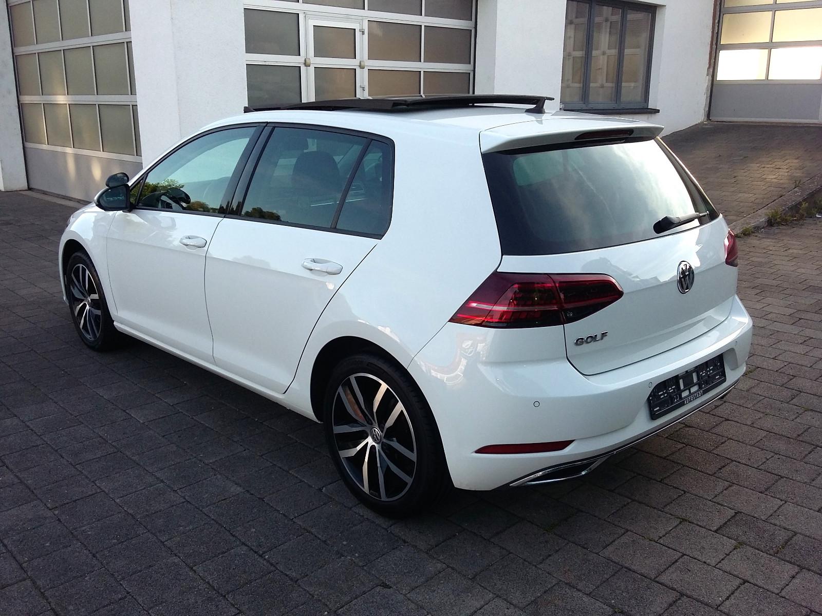 Volkswagen Golf 1.5 TSI ACT Highline * Fahrschule *