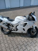 Kawasaki Ninja ZX-6R 