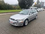 Volvo V40 T4 *Xenon*Klima* - gebrauchte Volvo V40 aus dem Jahr 2001