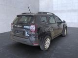 Dacia Duster Expression Navi Tempomat Klima Parkh. SHZ - Dacia Duster Expression mit Benzin-Antrieb