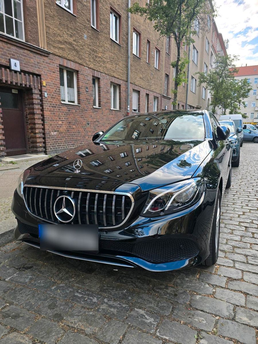 MERCEDES-BENZ Mercedes E-Klasse 220d