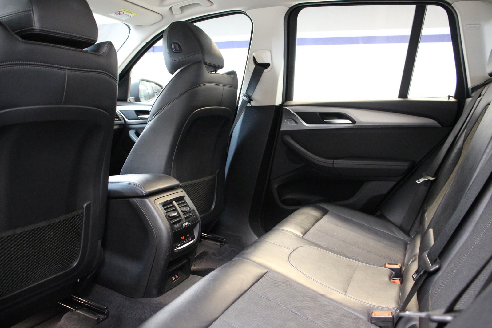 BMW X3 xDrive 20 i Advantage LED KAMERA AHK S.HEFT foto 15