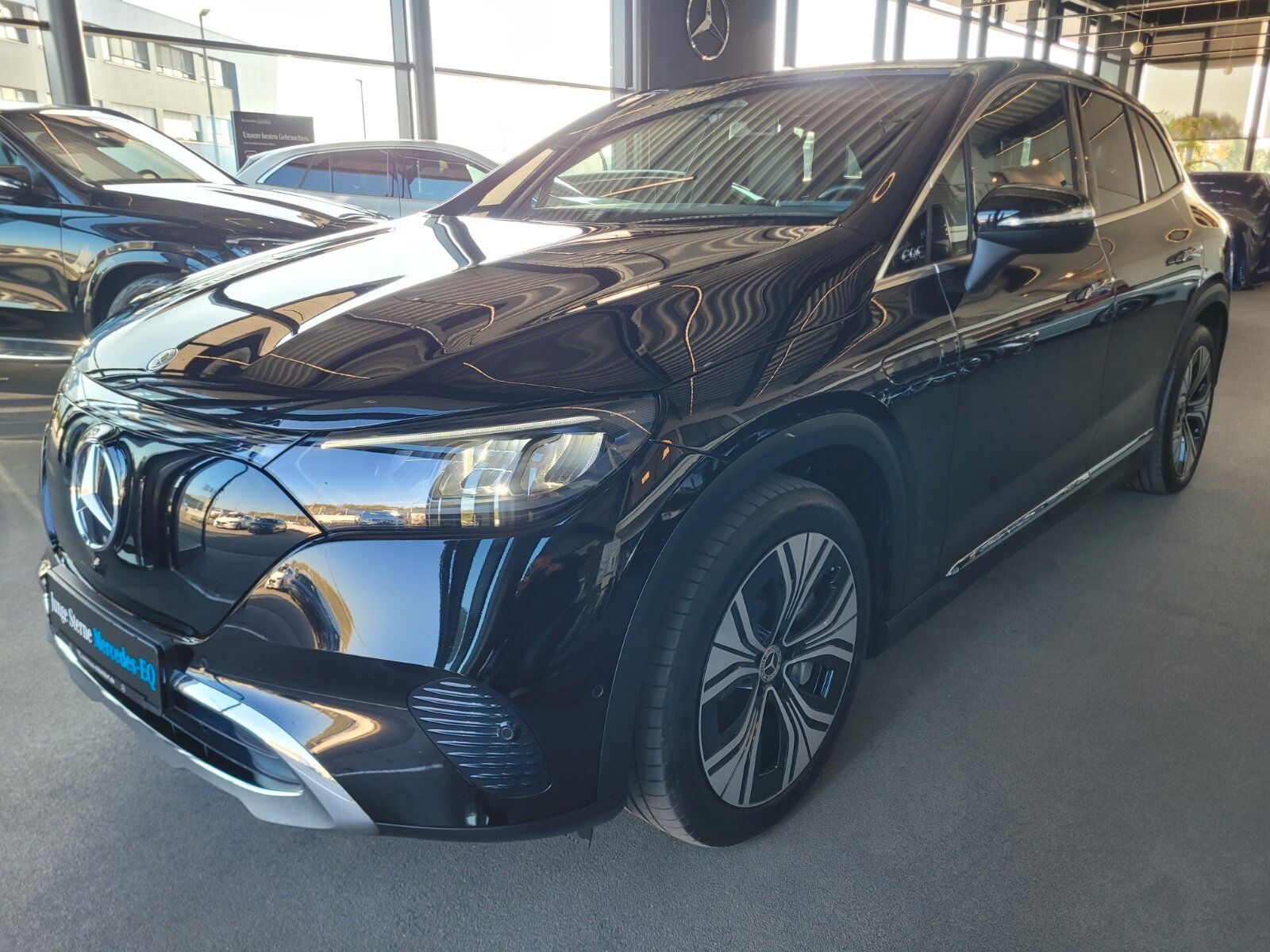 Mercedes-Benz EQE 350 4M SUV ELECTRIC ART ADVANCED DISTRONIC foto 2