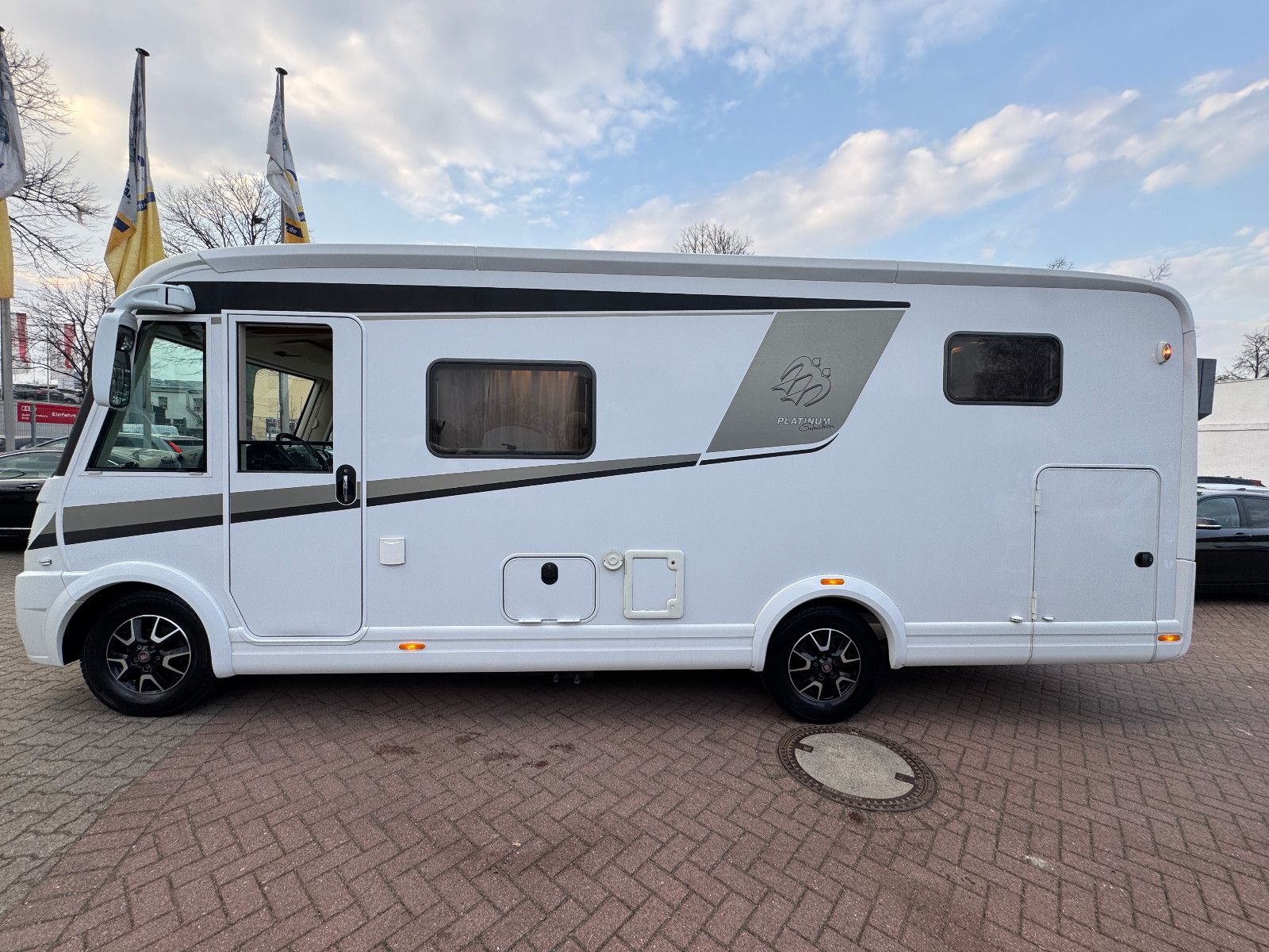 Fahrzeugabbildung Knaus Van I 650 MEG PLATINUM SELECTION SOLAR DACHKLIMA
