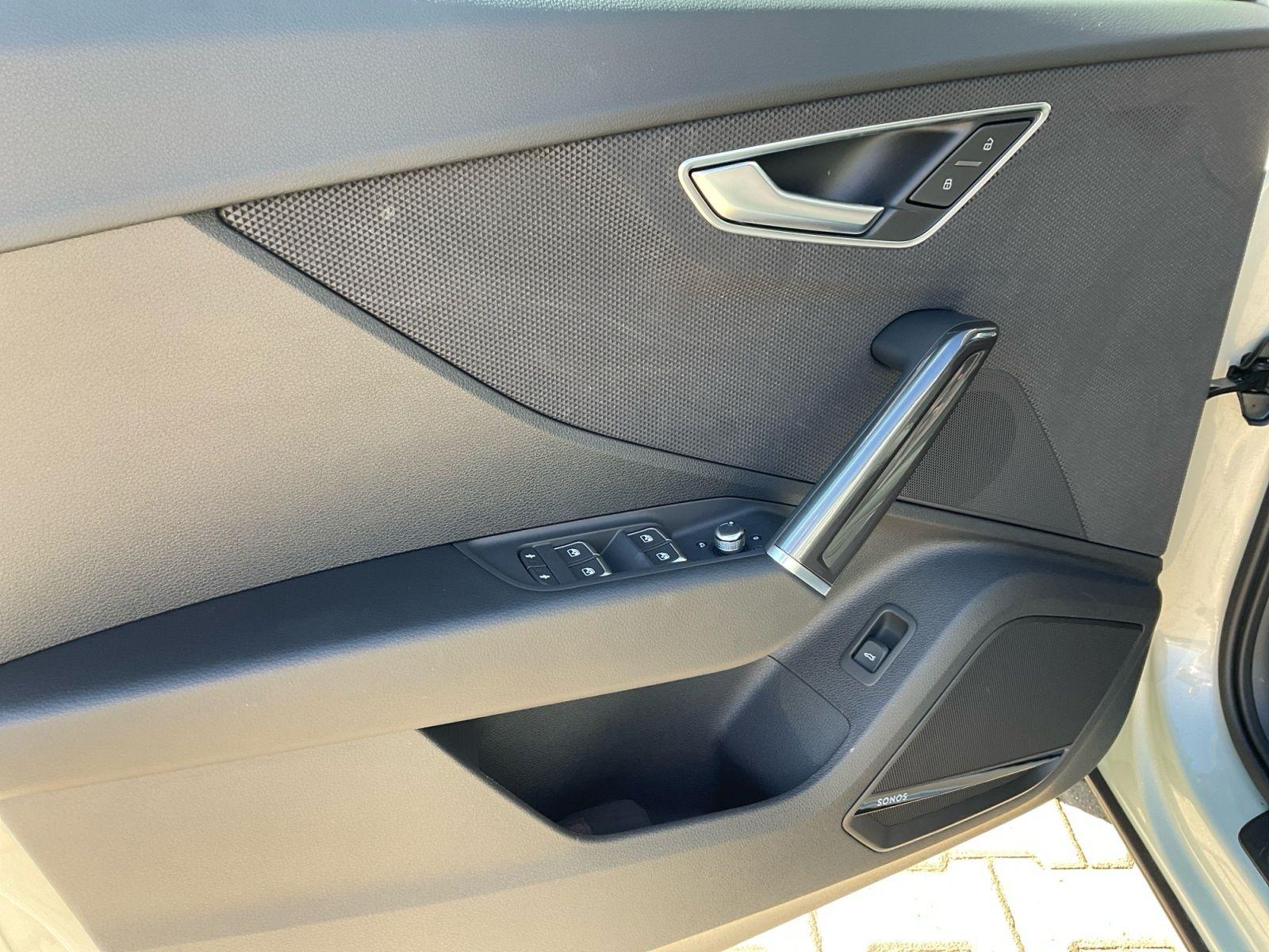 Audi Q2 35 TFSI 2x S line MATRIX AHK SONOS KAMERA ACC