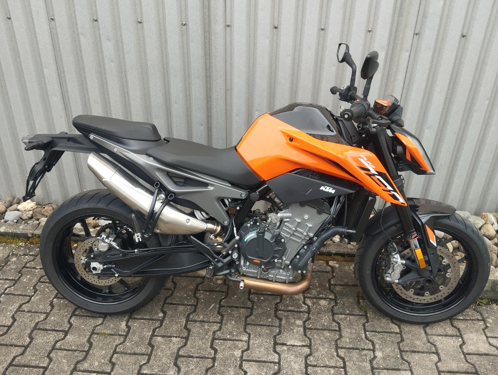KTM 790 Duke L