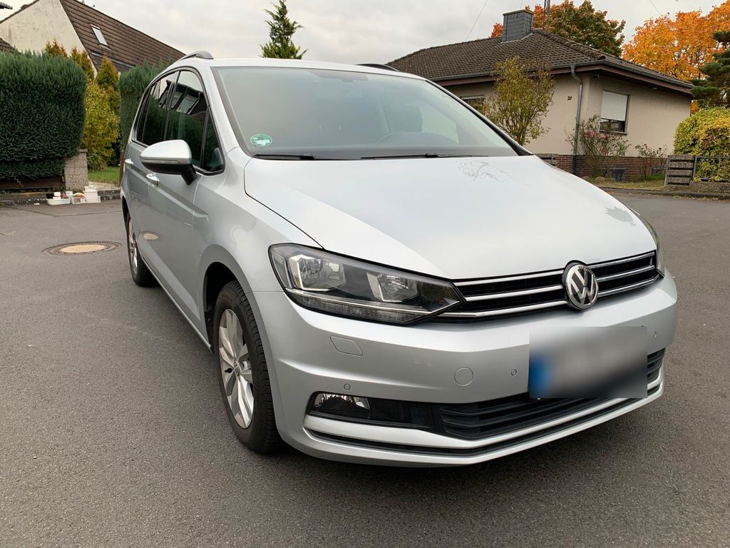Image of Volkswagen Touran