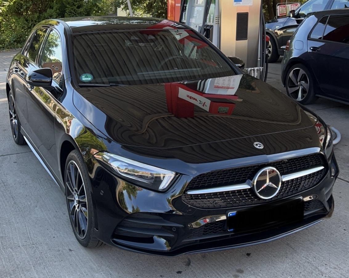 Mercedes-Benz A 250 e AMG Line Edition 2021