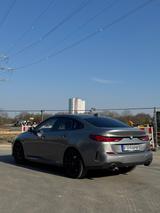 BMW 220 Gran Coupé 220i M Sport - BMW 220 Gran Coupé mit Benzin-Antrieb: Scheckheftgepflegt, Limousine