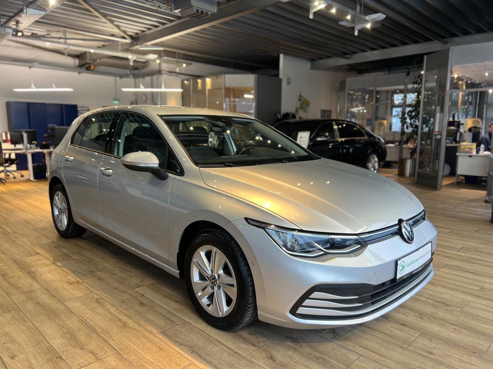 Volkswagen Golf VIII Life 2.0 TDI/ACC/SHZ/DAB+/App Connect/