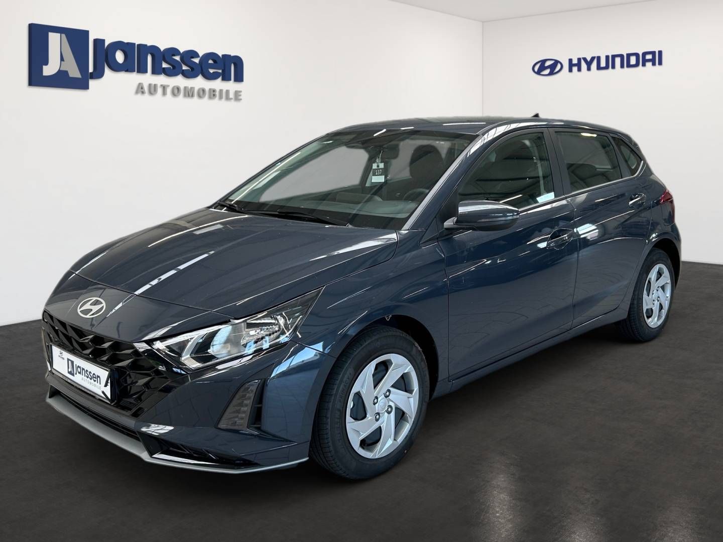Fahrzeugabbildung Hyundai i20 FACELIFT | 1.0 T-GDI (90 PS)| 6-MT 2WD Selec