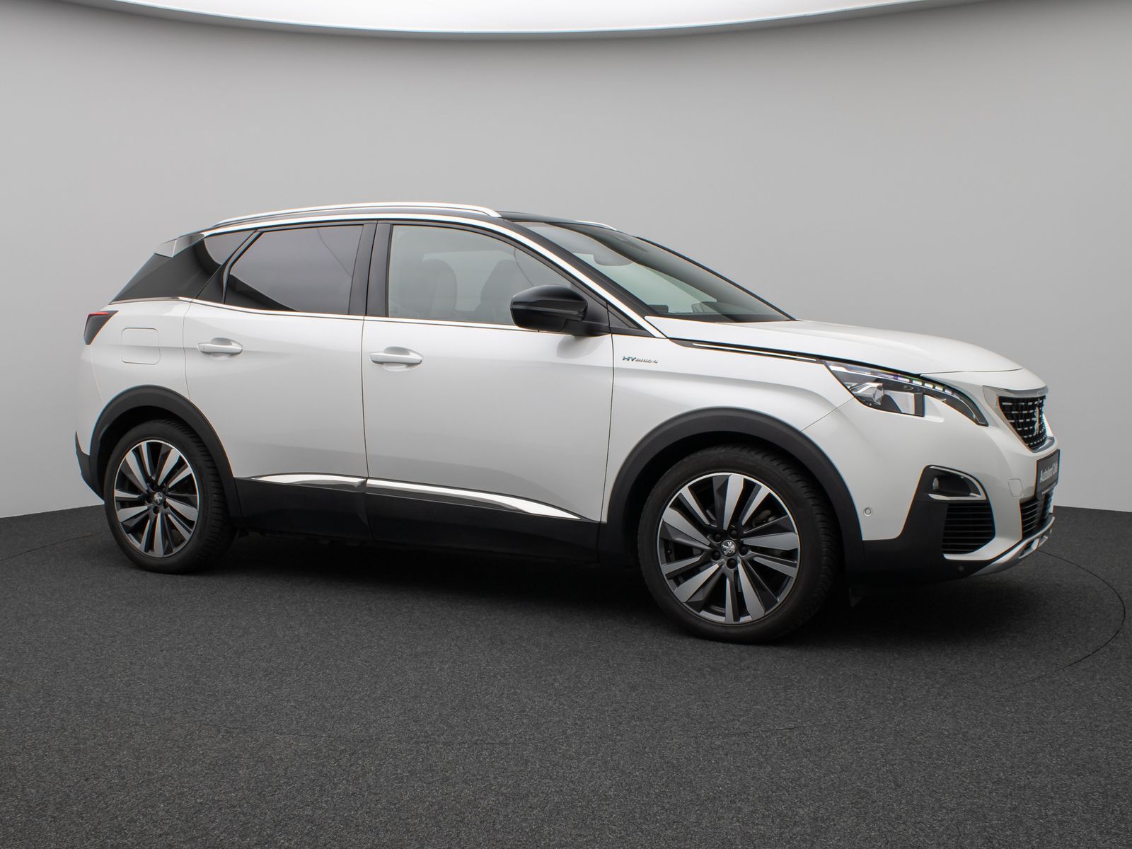Fahrzeugabbildung Peugeot 3008 Hybrid4 300 GT Panorama 360° Massage AHK