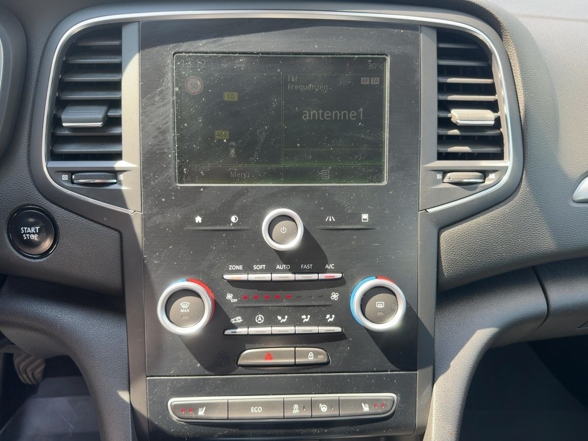 Fahrzeugabbildung Renault Megane Grandtour Intens TCe 130 Navi SHZ EPH