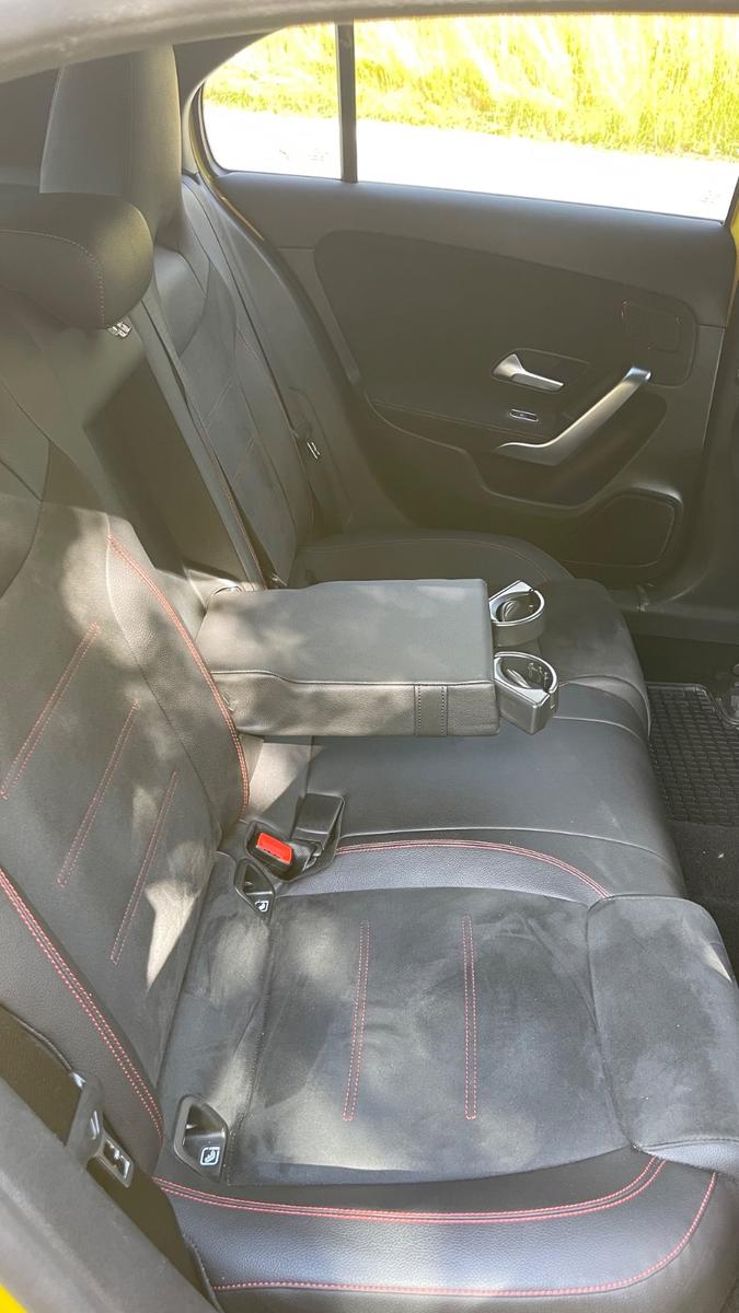 Mercedes-Benz A 250 DCT -