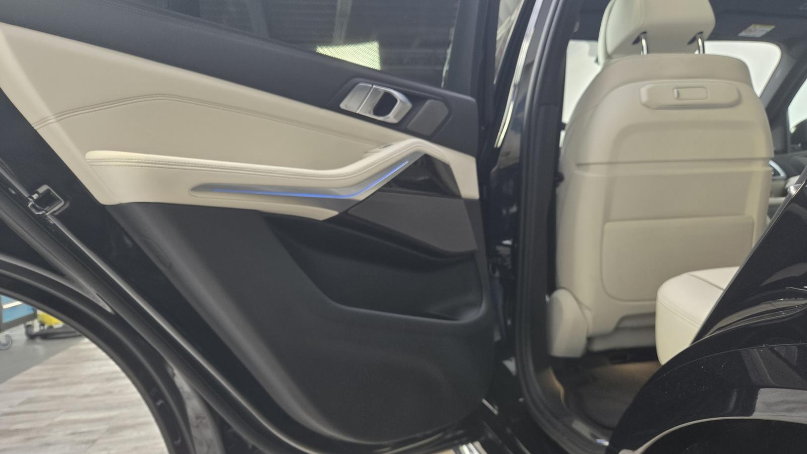 BMW X5 xDr50e M Sport Pro 22Zoll Sitzlüft. ACC AHK