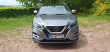 Nissan Qashqai 1.6 DIG-T Tekna+  - Nissan Qashqai mit Benzin-Antrieb: Limousine, 1.6