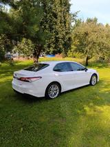 Toyota Camry 2,5-l-VVT-i Hybrid Executive Auto Exec... - Toyota Camry: 2.5