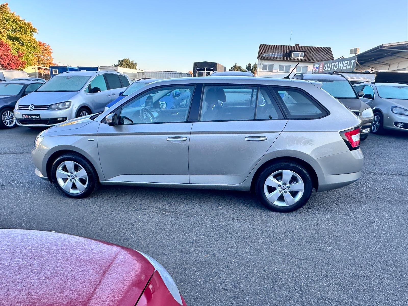 Skoda Fabia Combi Clever Automatik 110PS Navi CarPlay